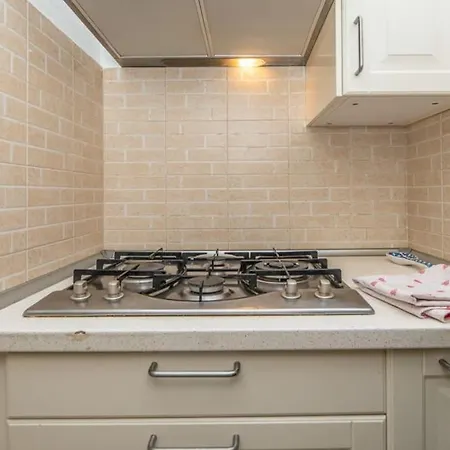 Liberty House, In Stile Retro! Apartament Mediolan