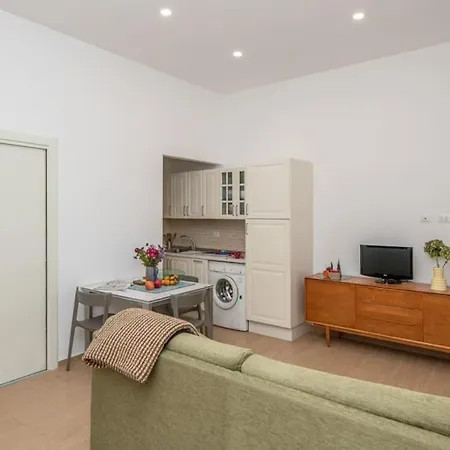 Liberty House, In Stile Retro! Apartament